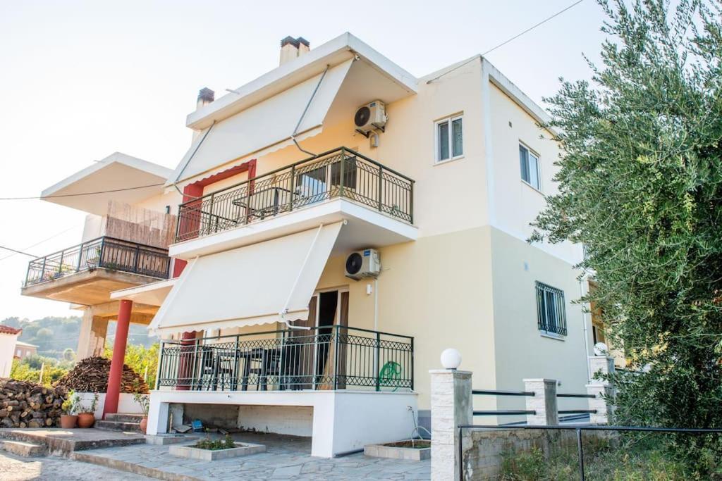 Όμορφο Παραθασυγκρότημα Ενοικιαζόμενων Καταλυμάτων Ως Ολόκληρος Χώρος - Chrani, Ελλάδαλάσσιο Διαμέρισμα 외부 사진